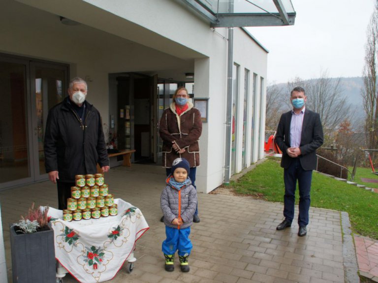 Honig für den Kindergarten