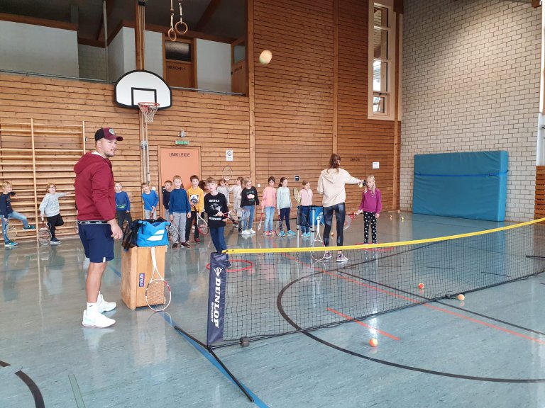 Sport nach 1 Tennis