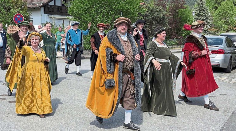 Festausschuss beim Festzug